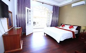 Truong Giang Hotel